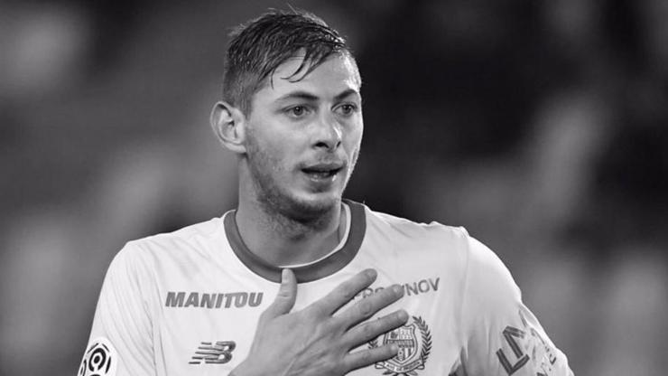 Emiliano Salanın uçağının enkazından parçalar bulundu