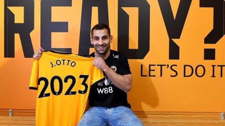 Wolverhampton Ottonun bonservisini aldı