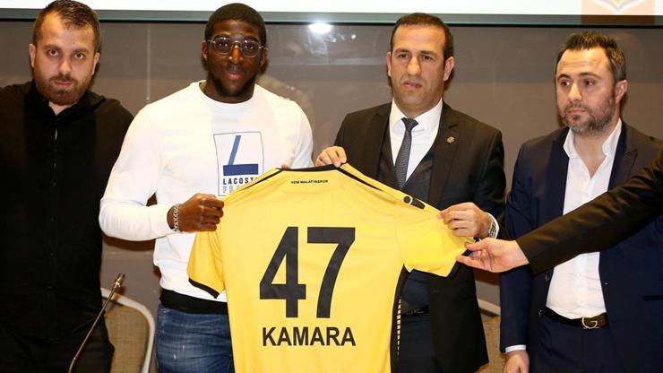 Yeni Malatyaspor Aboubakar Kamarayı açıkladı