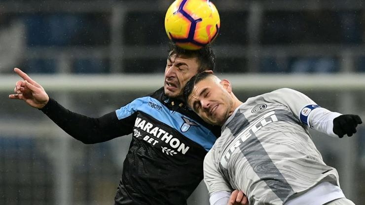 Lazio penaltılarla yarı finalde