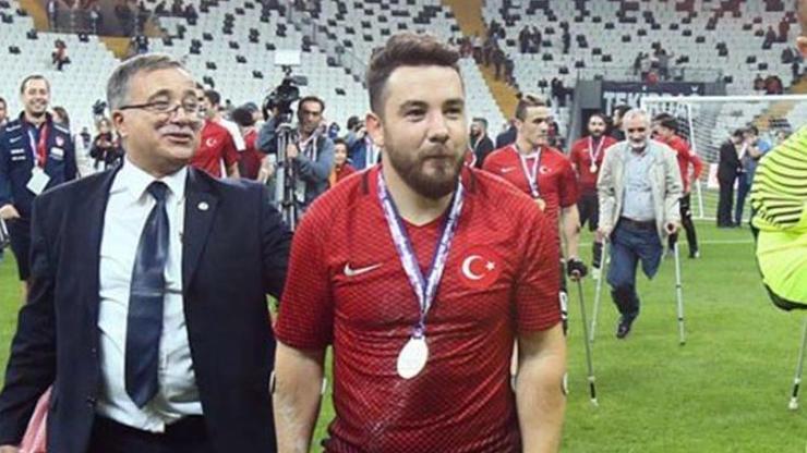 Rahmi Özcanın annesi vefat etti