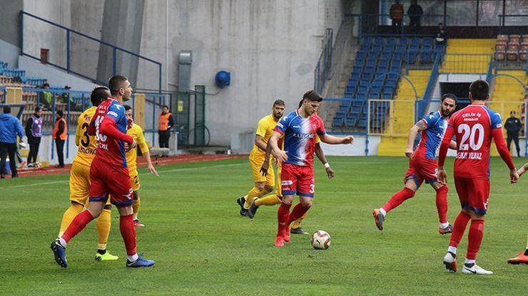 Eskişehirspor rakip 10 kişi kalınca bir oyuncusunu çıkardı