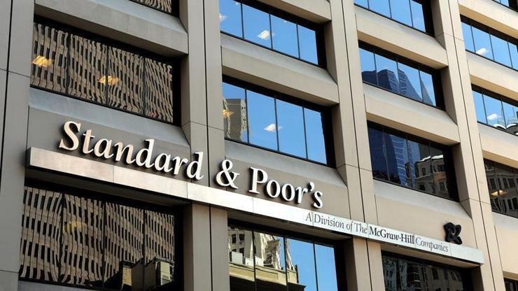 S&P Türkiyenin kredi notunu teyit etti