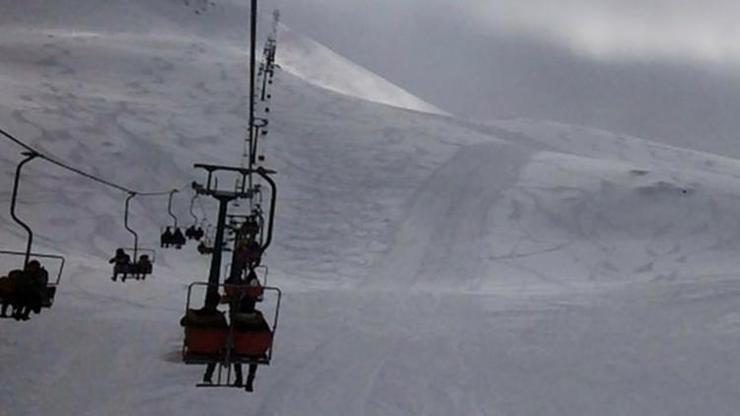 Saklıkentte telesiyej arızalandı, tatilciler havada mahsur kaldı