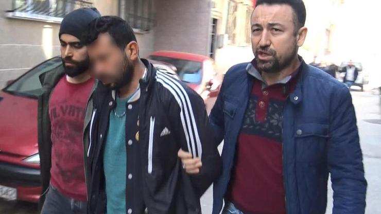 Üzerine televizyon fırlatan arkadaşını bıçakladı