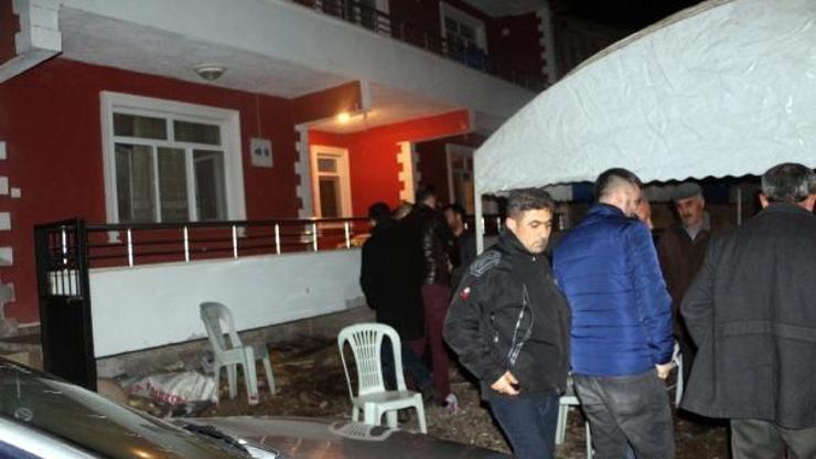 Ampute Futbol Milli Takımı kaptanı Çakmakın sobadan zehirlenen annesi öldü, babası yoğun bakımda