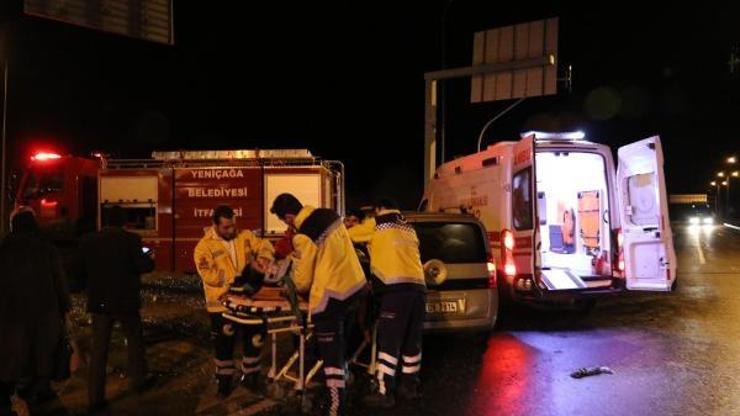 Boluda otomobil ile hafif ticari araç çarpıştı: 9 yaralı