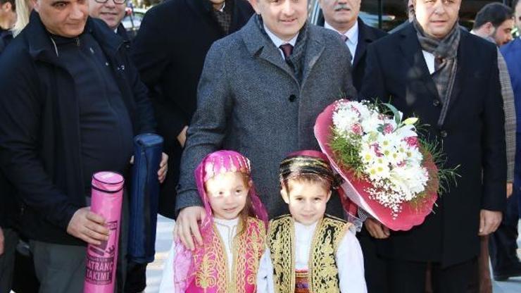 Bakan Pakdemirli, Burdurda