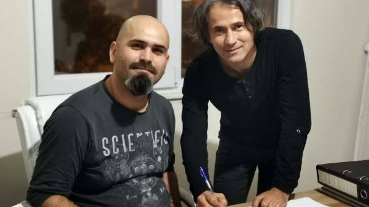 Rockçı İmam profesyonel müzik yaşamına atıldı