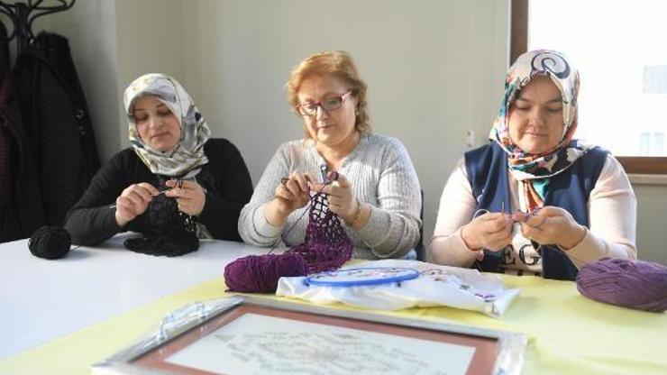 Poşete karşı pazar filesi örüyorlar