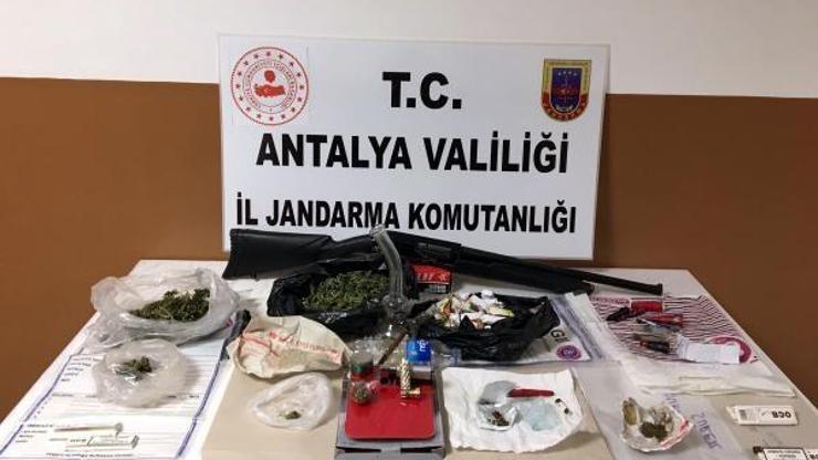 Alanyada uyuşturucu operasyonu: 15 gözaltı