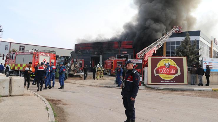 Aksaray’da sucuk fabrikasında yangın