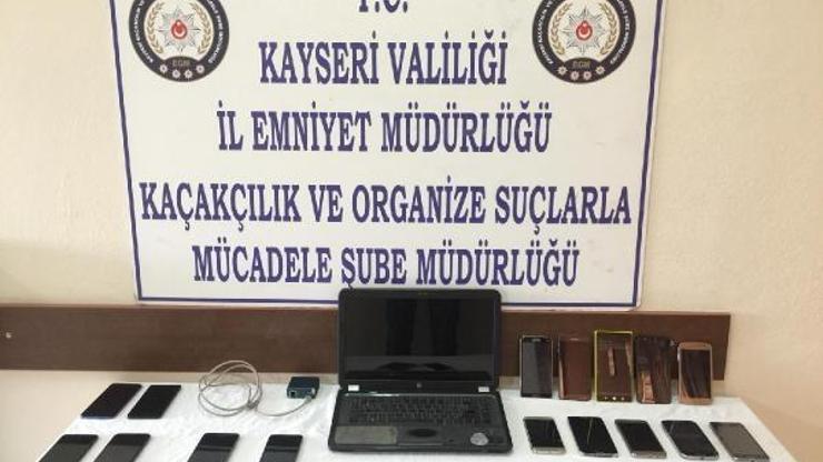 Kayseride 27 kaçak cep telefonu ele geçirildi: 3 gözaltı