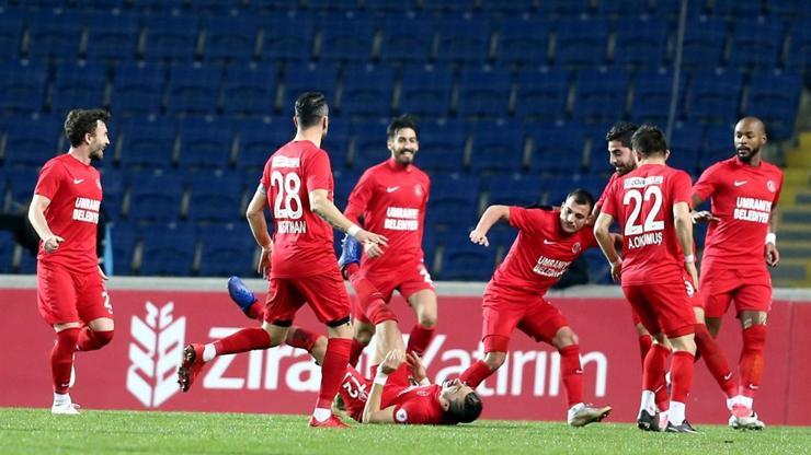 Ümraniyespor rakip tanımıyor