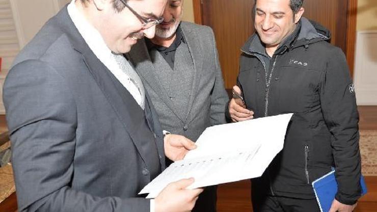 Erzurumda kar tatili isteyen öğrencilerden ilginç paylaşımlar