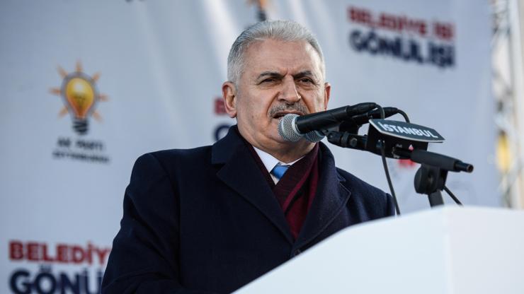 Binali Yıldırım: Takunyacı dedikleri o kadrolar bugün Türkiyeye çağ atlatıyor