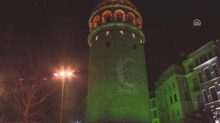 Galata Kulesi yeşerdi