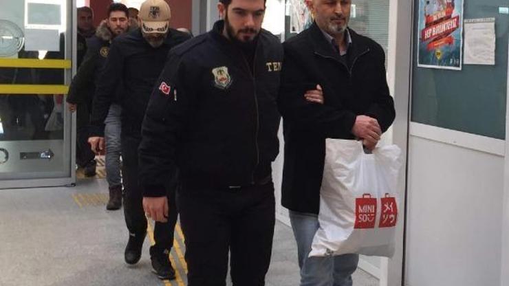 Dershane açan, FETÖ üyelerini yurt dışına kaçıran 7 şüpheli adliyede