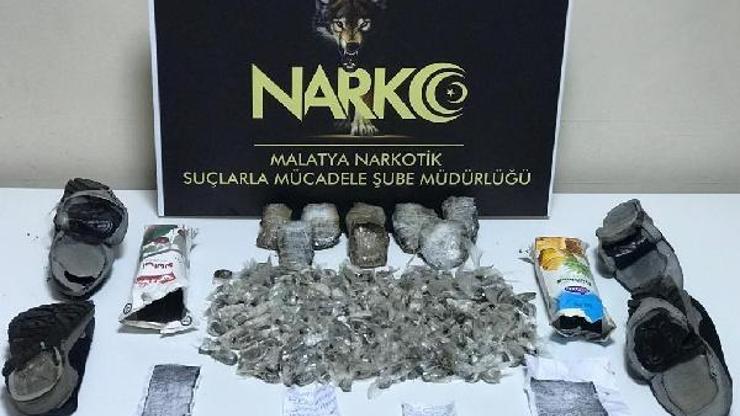 Ayakkabı tabanında uyuşturucuya 1 tutuklama