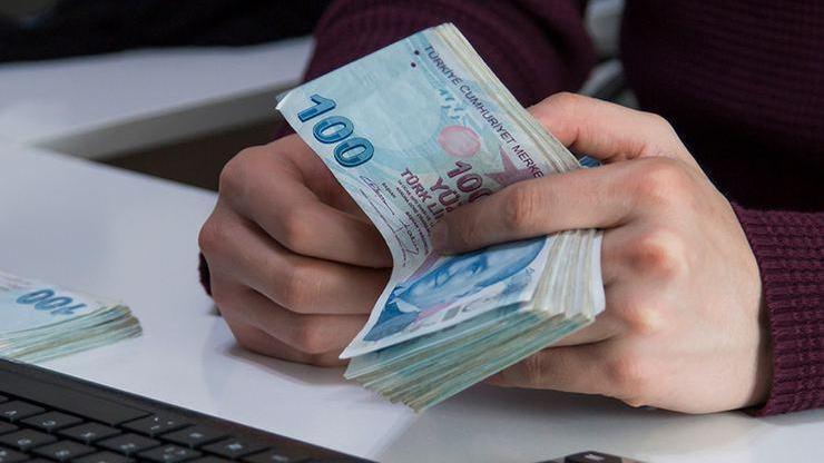 Yeni emekliye de 2 bin lira
