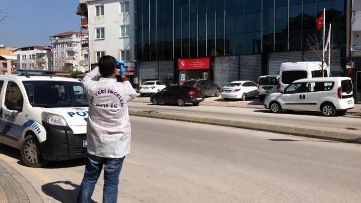 Yemek ihalesi çıkışında bacağından vuruldu