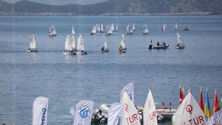 Bodrum Uluslararası Optimist Yarışları başladı