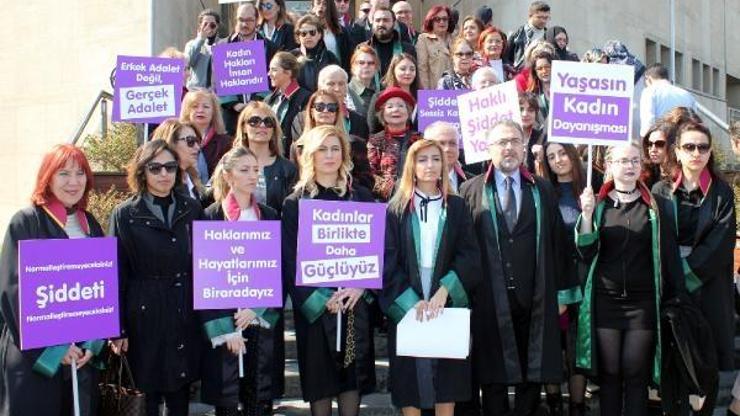 Bursa Barosu Kadın Hakları Merkezi Başkanı Av. Nazlı Ceren Şendoğan, 440 kadın cinayete kurban gitti