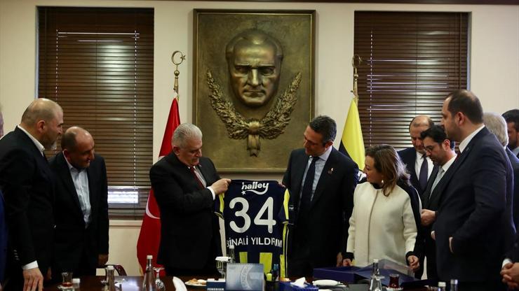 Binali Yıldırımdan Fenerbahçe kulübüne ziyaret