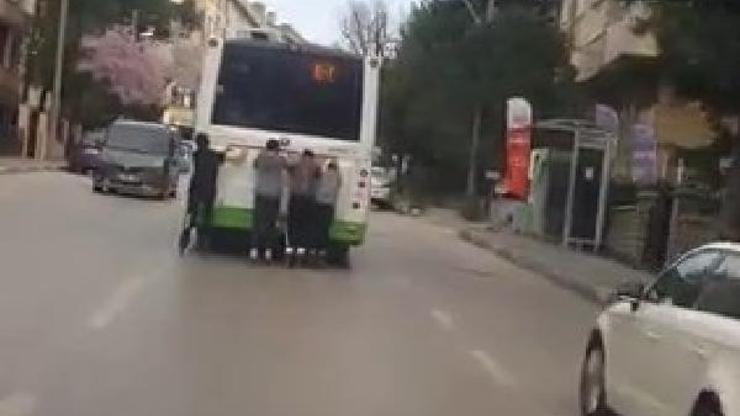Patenli çocukların trafikte tehlikeli yolculuğu