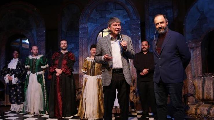 Türel: Gençler için sinema akademisi kuracağız