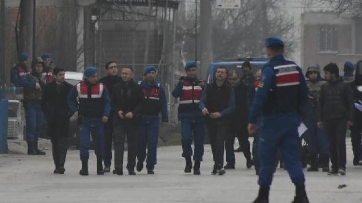 Kalaşnikoflu cinayetin sanıkları keşifte olayı anlattı