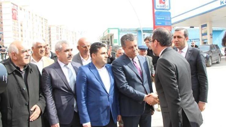 Bakan Kasapoğlu: İnşa edeceklerine yıkmakla meşgul oldular