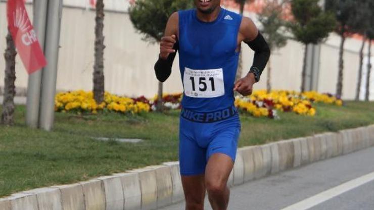 Batmanda maraton koşusunun birincisi Afrikalı Gelaw oldu