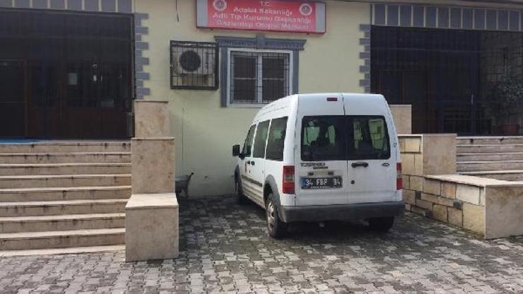 Otomobil, şarampole devrildi: 2 ölü, 2si çocuk 5 yaralı