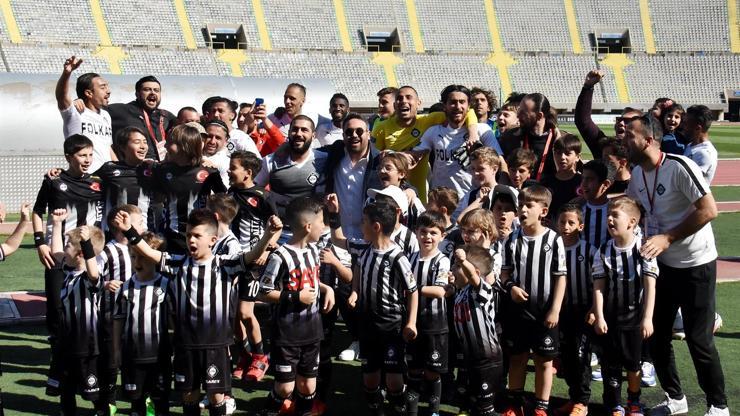 Altay araya moralli girdi