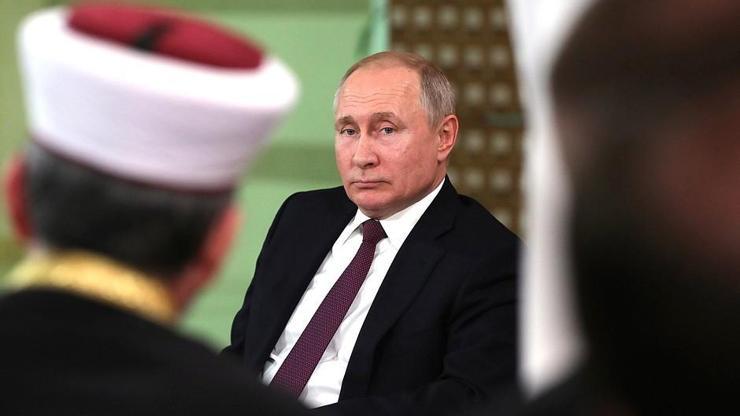 Putin, Cumhurbaşkanı Erdoğanı Kırımdaki cami açılışına davet etti