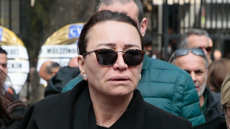 Eşini kaybeden Demet Akbağdan ilk paylaşım