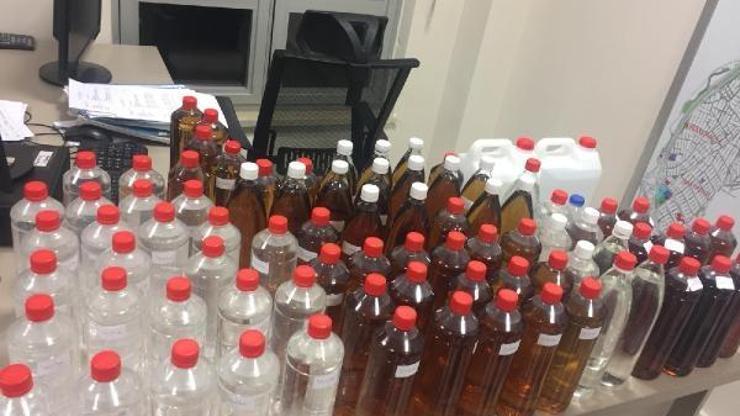 Numune bırakıp, yaptıkları içkileri pazarlamaya çalışan 2 kişi yakalandı
