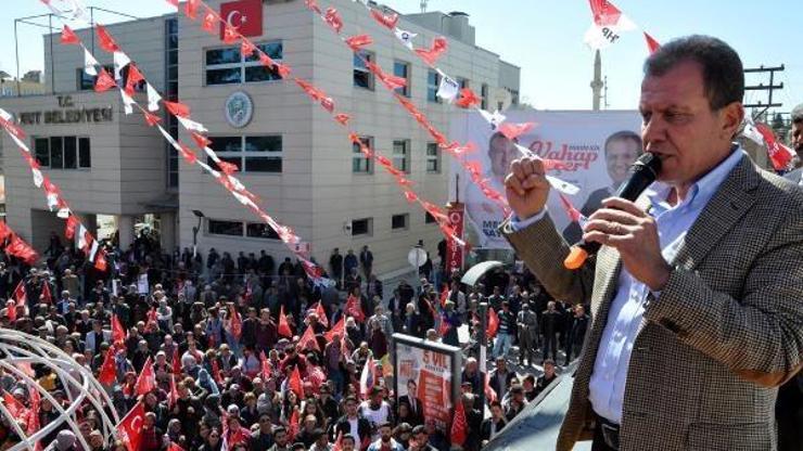 CHPli Vahap Seçer: Kavga etmeye gelmiyorum