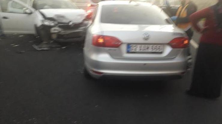 Siverek’te otomobiller çarpıştı: 5 yaralı