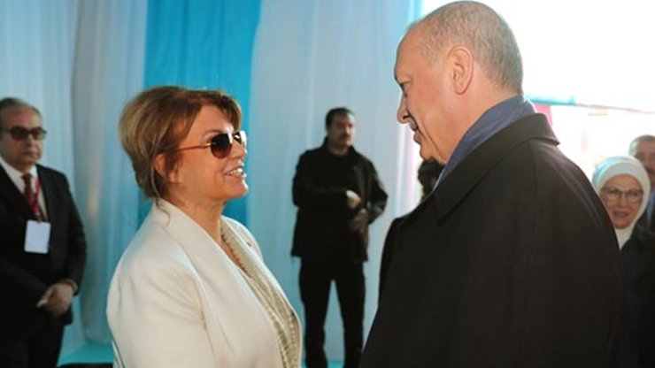 Eski Başbakan Çiller de Yenikapıdaydı