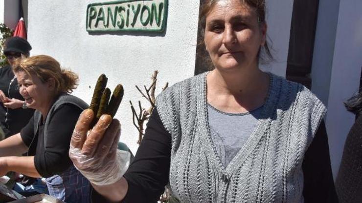 Evdeki marifetlerini pazarda satışa sunuyorlar