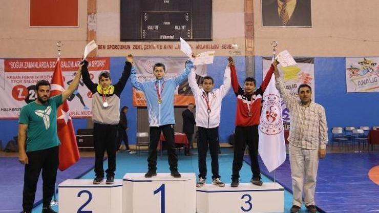 Osmaniye Analig Güreş Takımı, finalde