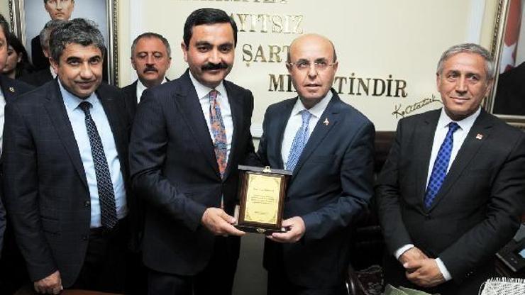 Kırşehirde CHPli Başkan, görevi devraldı