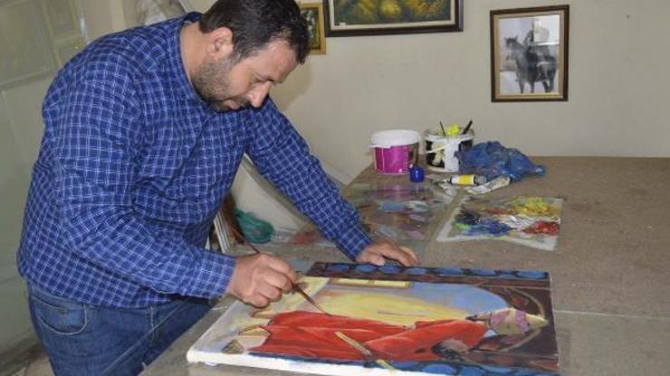 Çerçeve yaptığı resimlere özenip ressam oldu