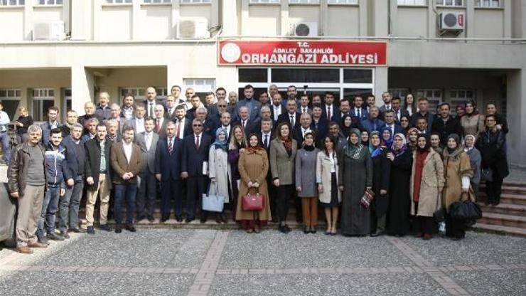 Orhangazi Belediyesi Başkanı Bekir Aydın, mazbatasını aldı