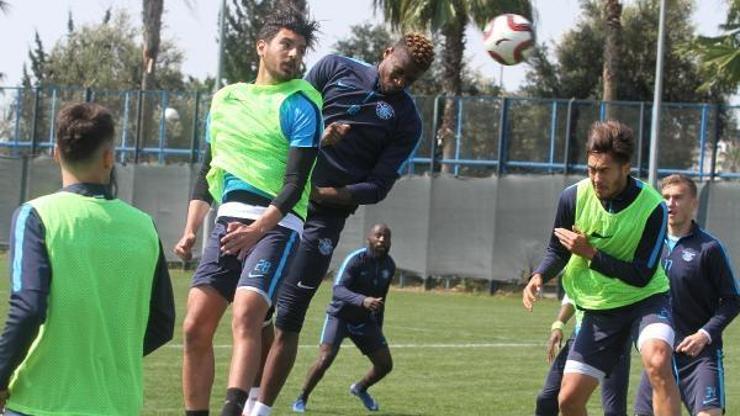Adana Demirspor antrenman yaptı