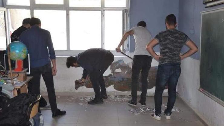 Gönüllü gençler köy okulunu onardı