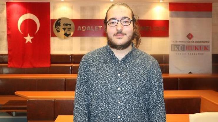 Liseliler, sanal mahkemede yarıştı