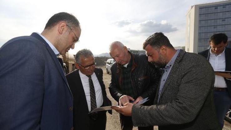 Başkan Büyükkılıç yatırımları inceledi